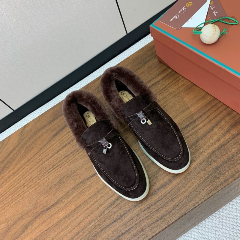 L0r0 P1ana loafers